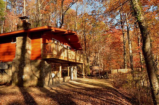 Вилла #820 Honeymoon Hideaway Гатлинбург Экстерьер фото